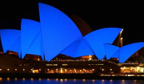 SydneyOperaHouseAutismAwareness945215395
