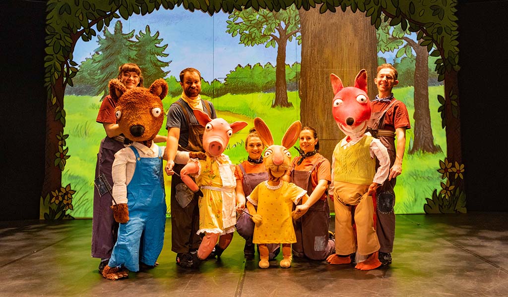 Tales From Acorn Wood X ()